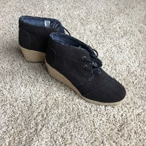TOMS Black Wedges